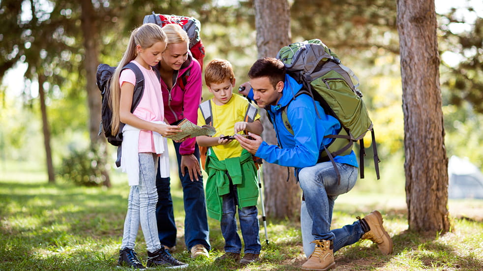 Family walking trails - map reading with kids